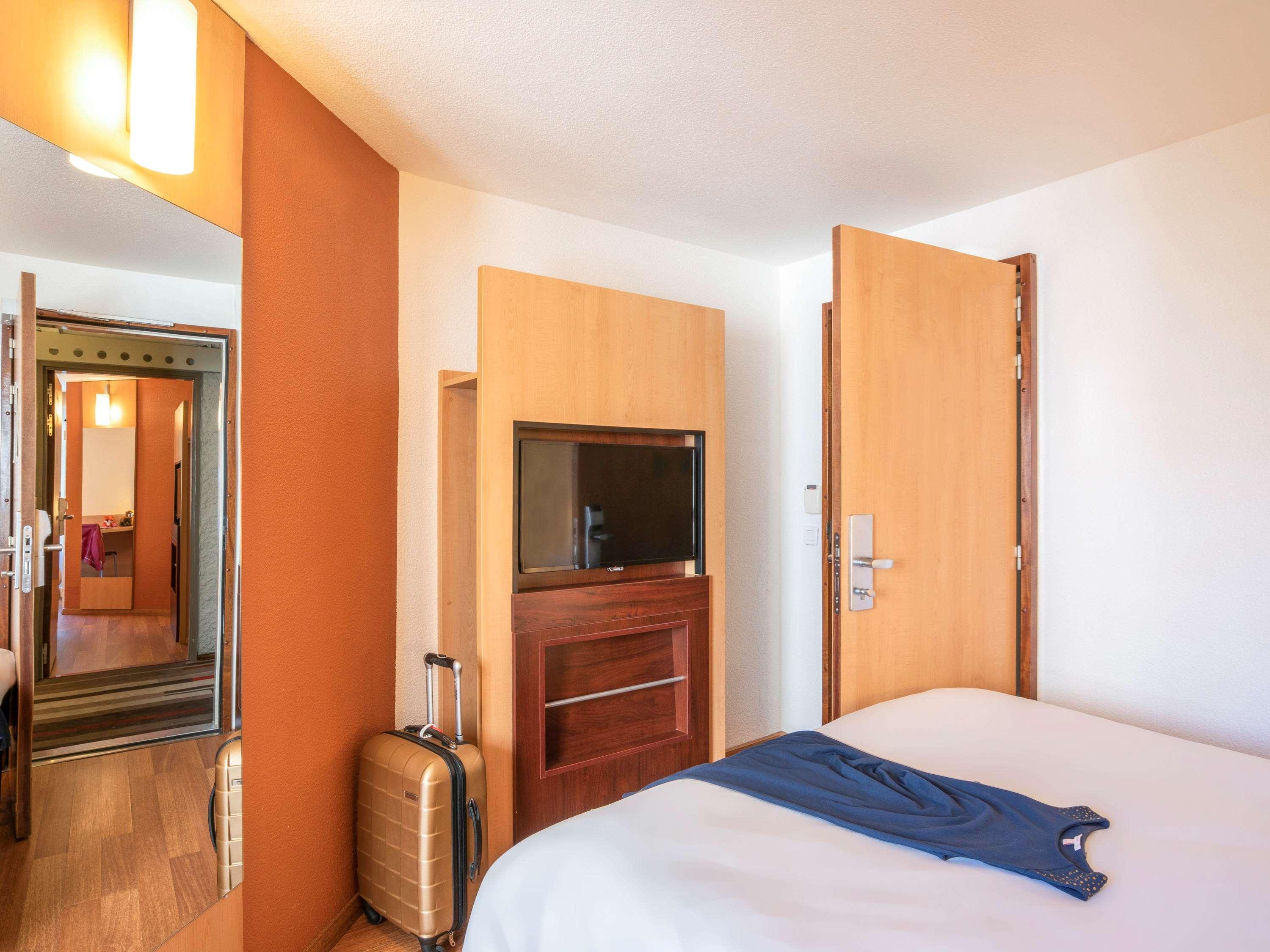 Ibis Tours Centre Gare Hotel Ngoại thất bức ảnh